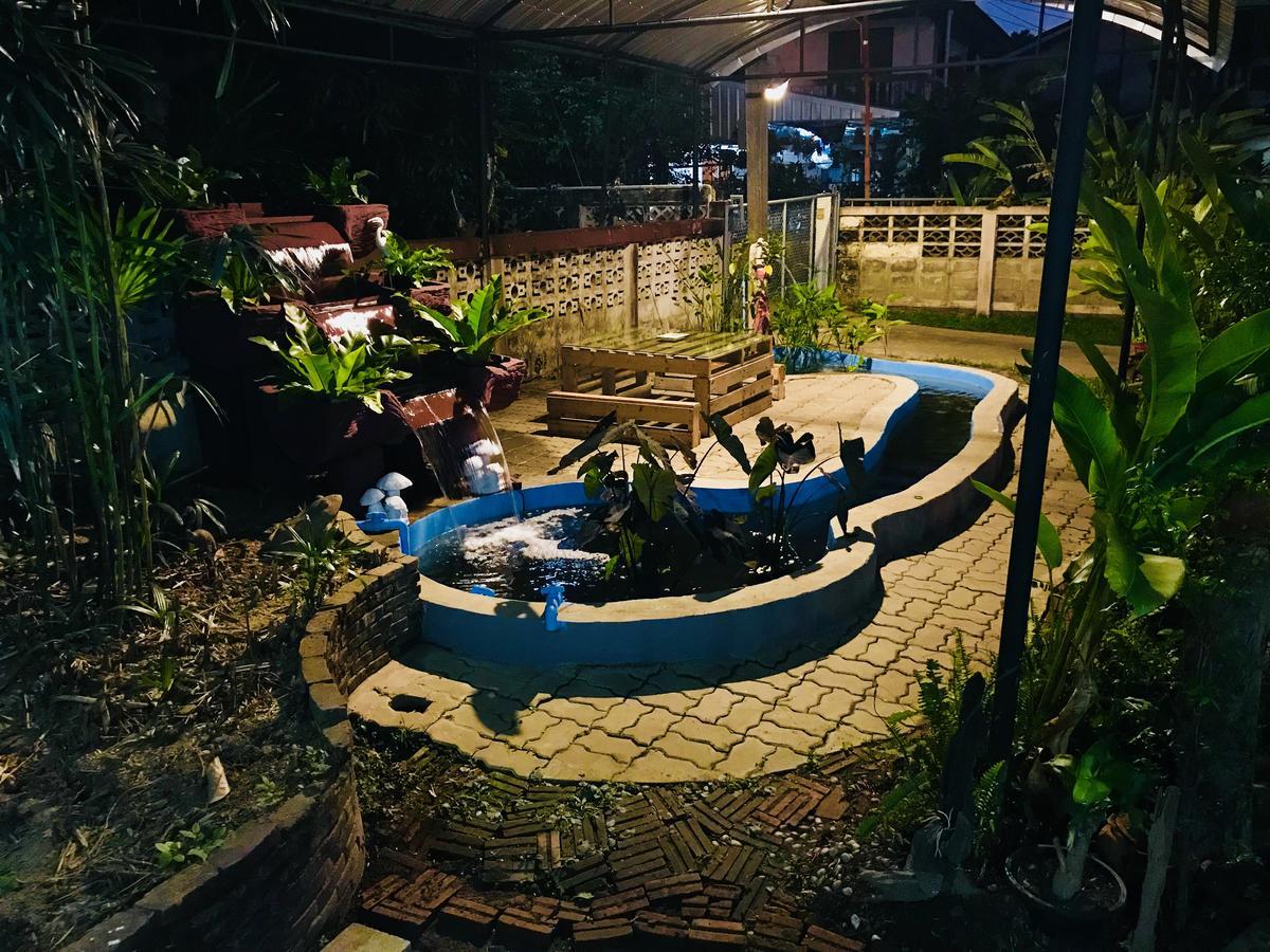 Hotel Winter House Chiang Rai Extérieur photo